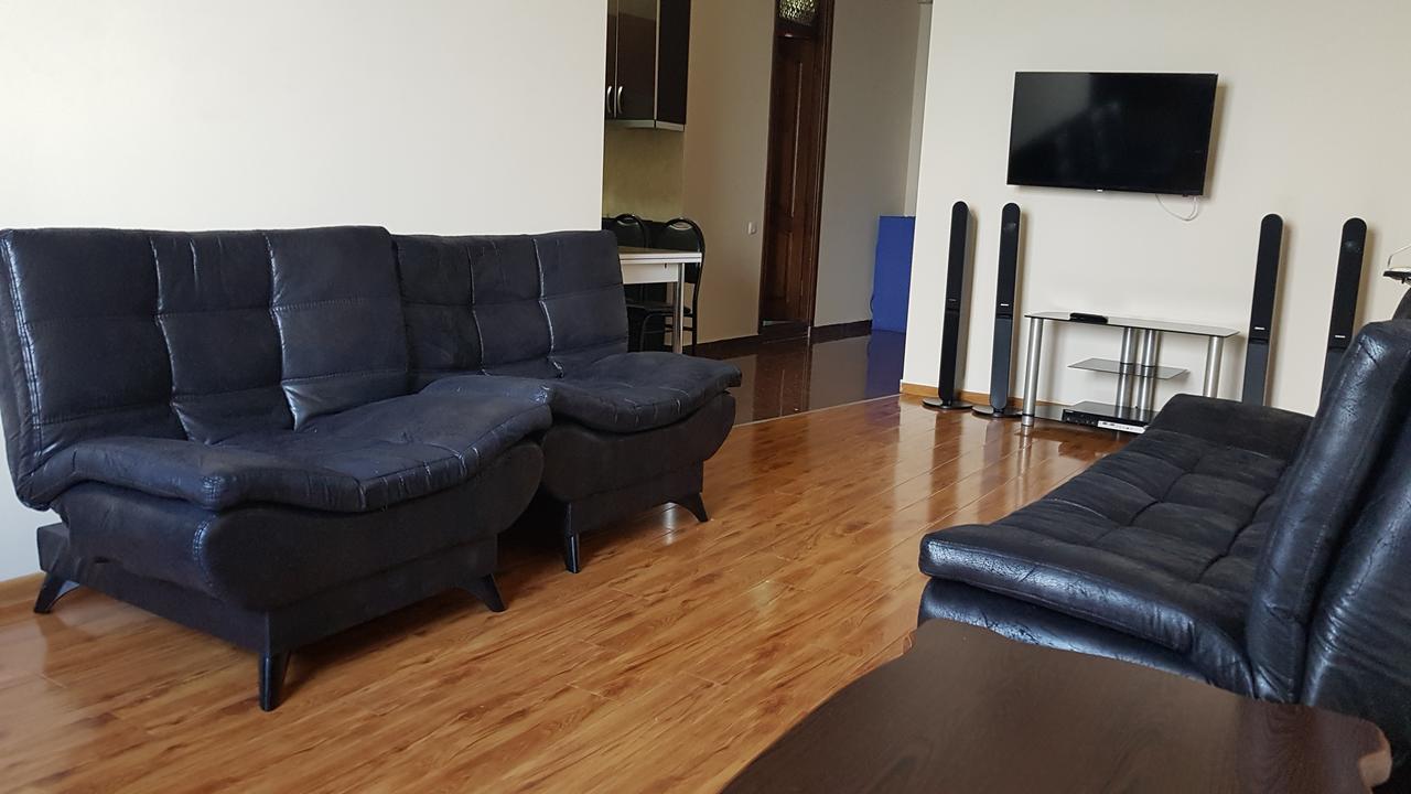 شقة شقة سكاي-جيه مطلة على البحر باتومي المظهر الخارجي الصورة