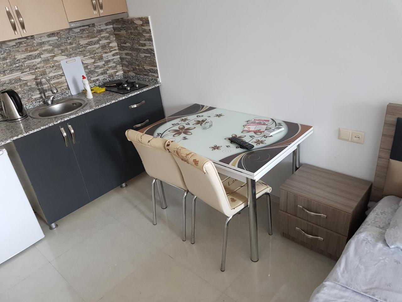 شقة شقة سكاي-جيه مطلة على البحر باتومي المظهر الخارجي الصورة