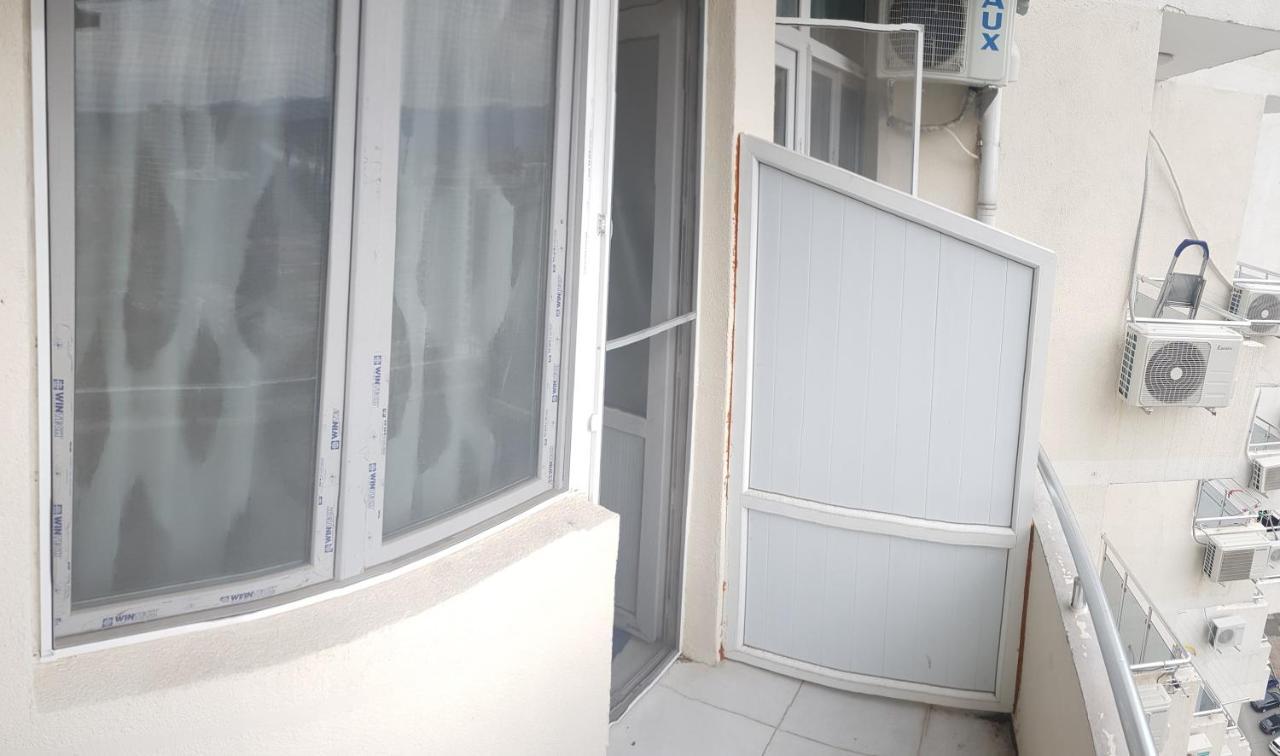 شقة شقة سكاي-جيه مطلة على البحر باتومي المظهر الخارجي الصورة