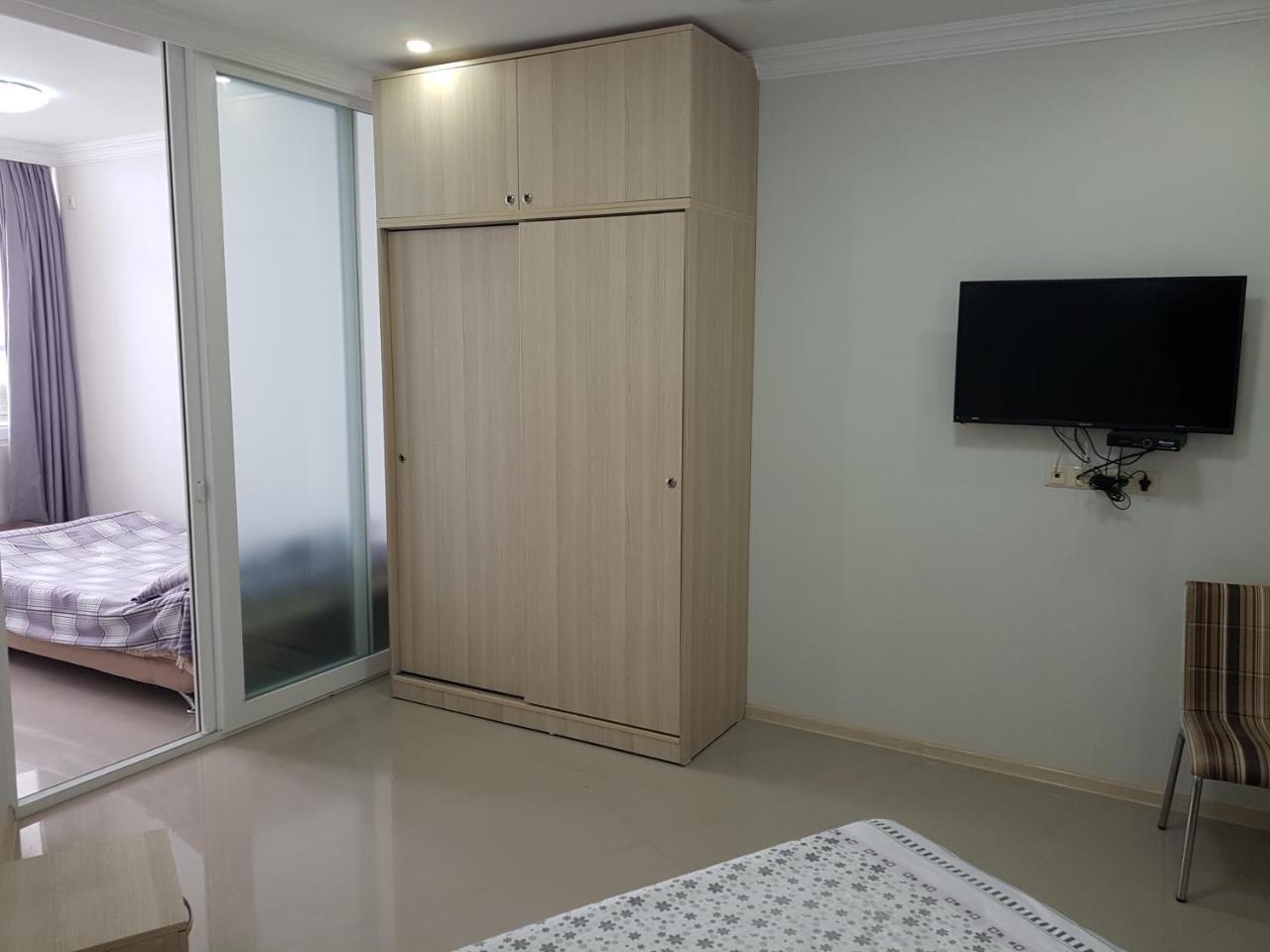 شقة شقة سكاي-جيه مطلة على البحر باتومي المظهر الخارجي الصورة