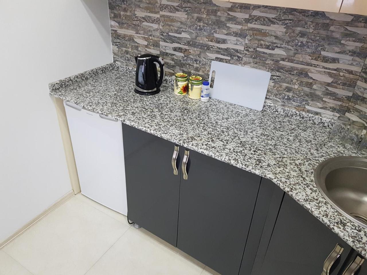 شقة شقة سكاي-جيه مطلة على البحر باتومي المظهر الخارجي الصورة