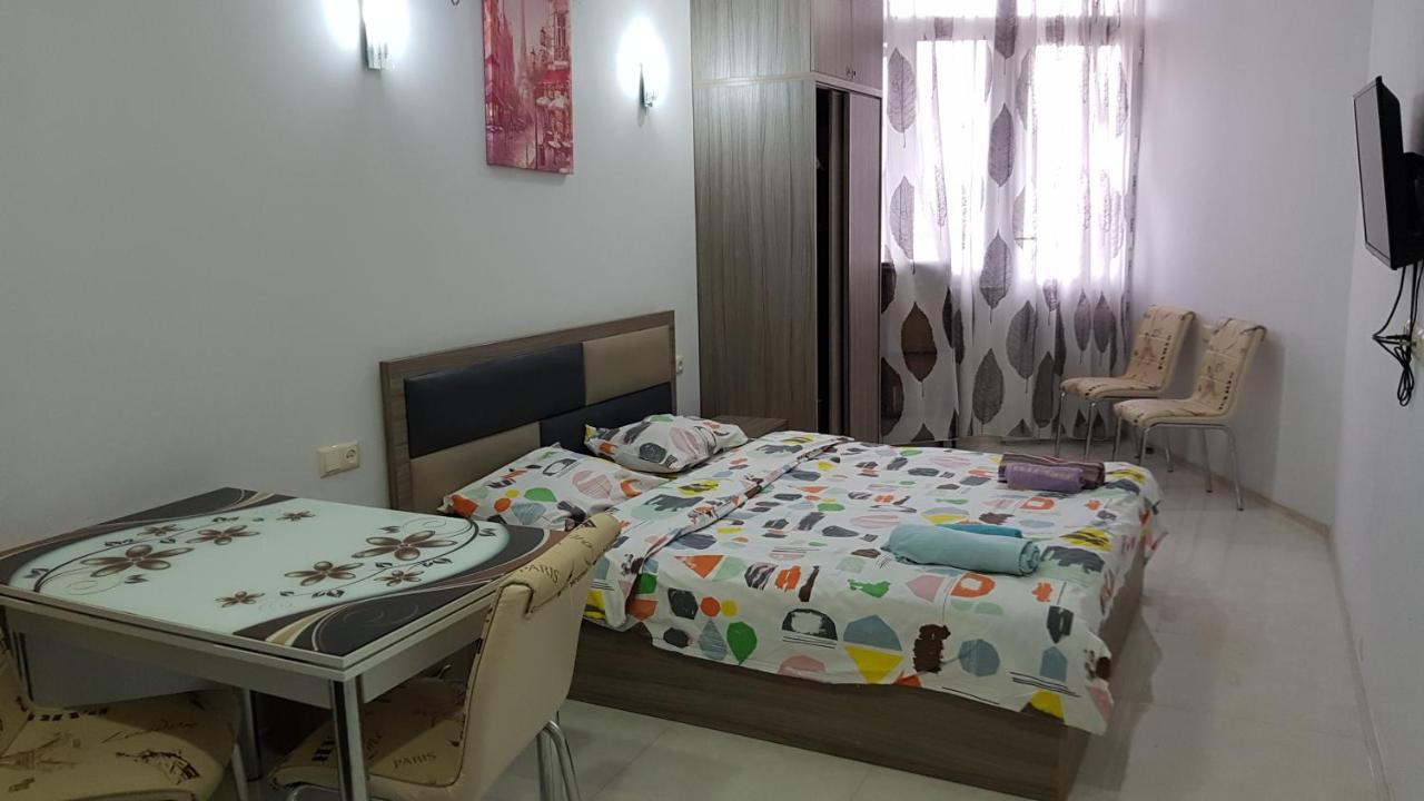 شقة شقة سكاي-جيه مطلة على البحر باتومي المظهر الخارجي الصورة
